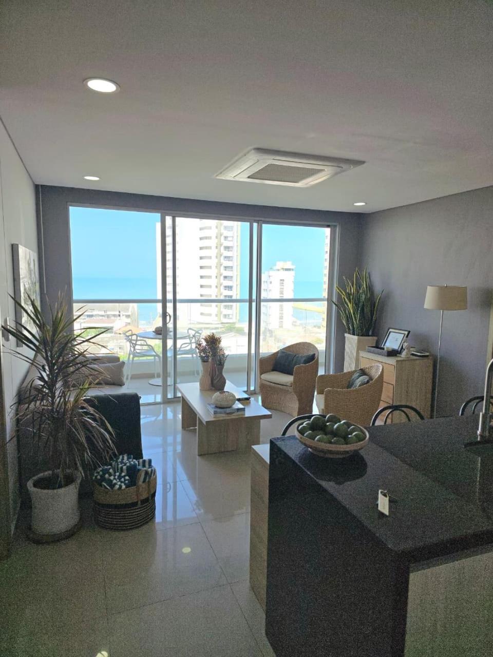 Apartamento Increible En A Pocos Metros Del Mar *